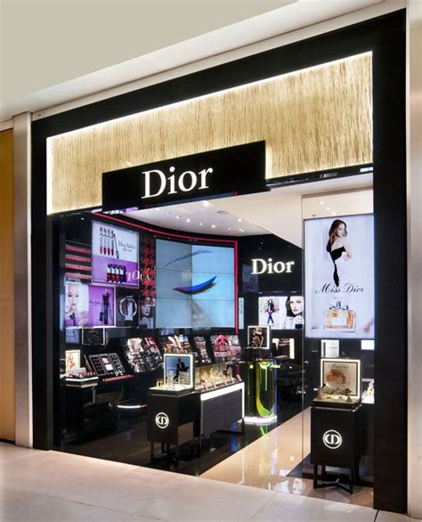 dior de onde é|loja Dior brasil.